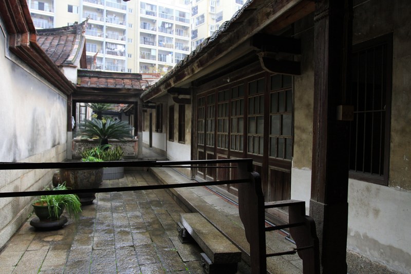 Zhangzhou Caishi Minju 20120225-10