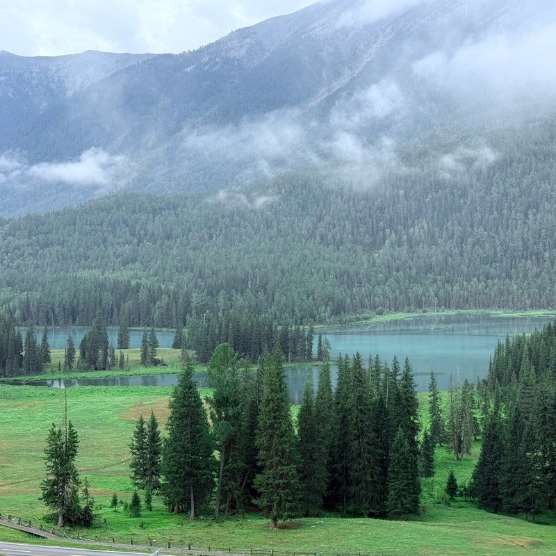 Mountains & Nature