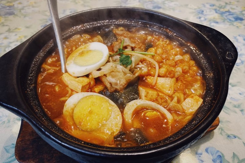 Food & Flavor